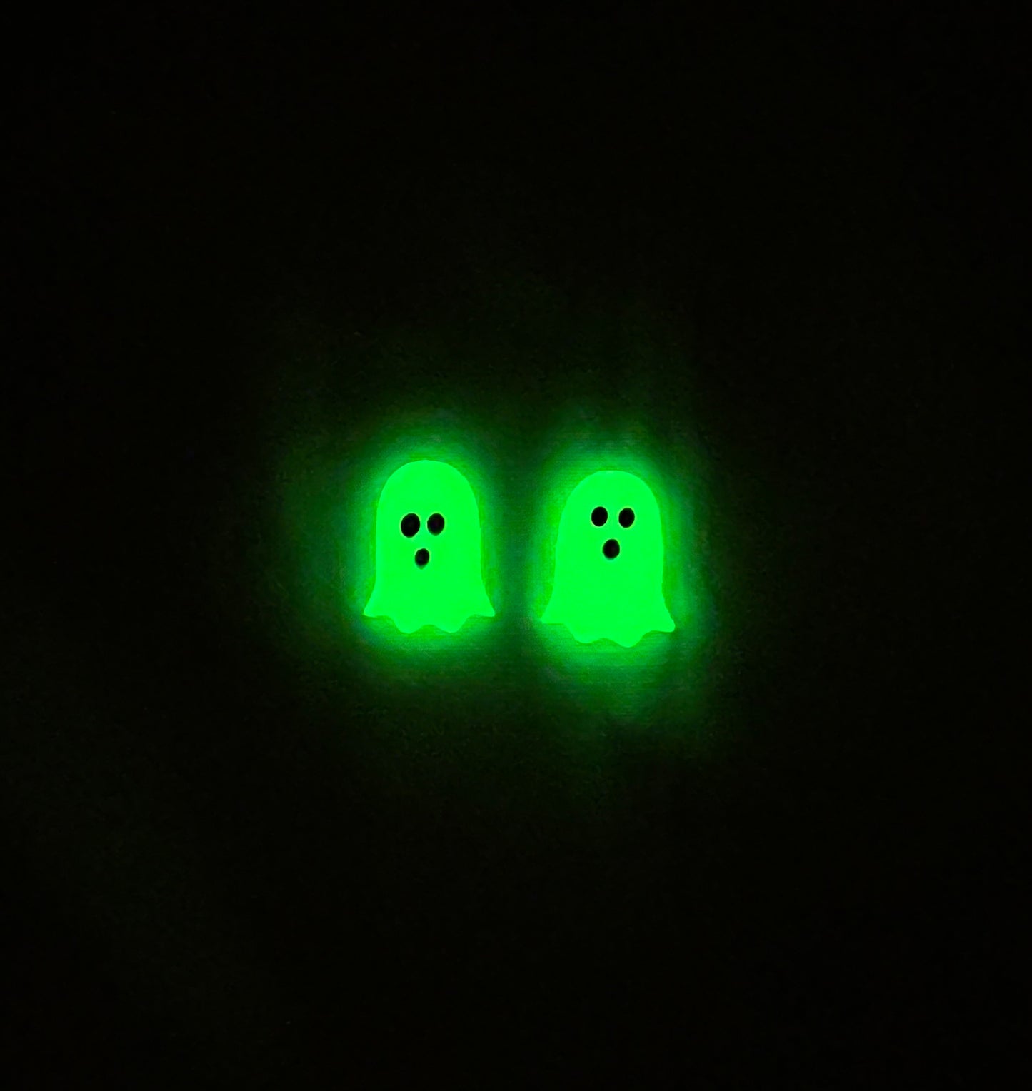 Glowing Spooky Ghosts (Stud or Dangle)