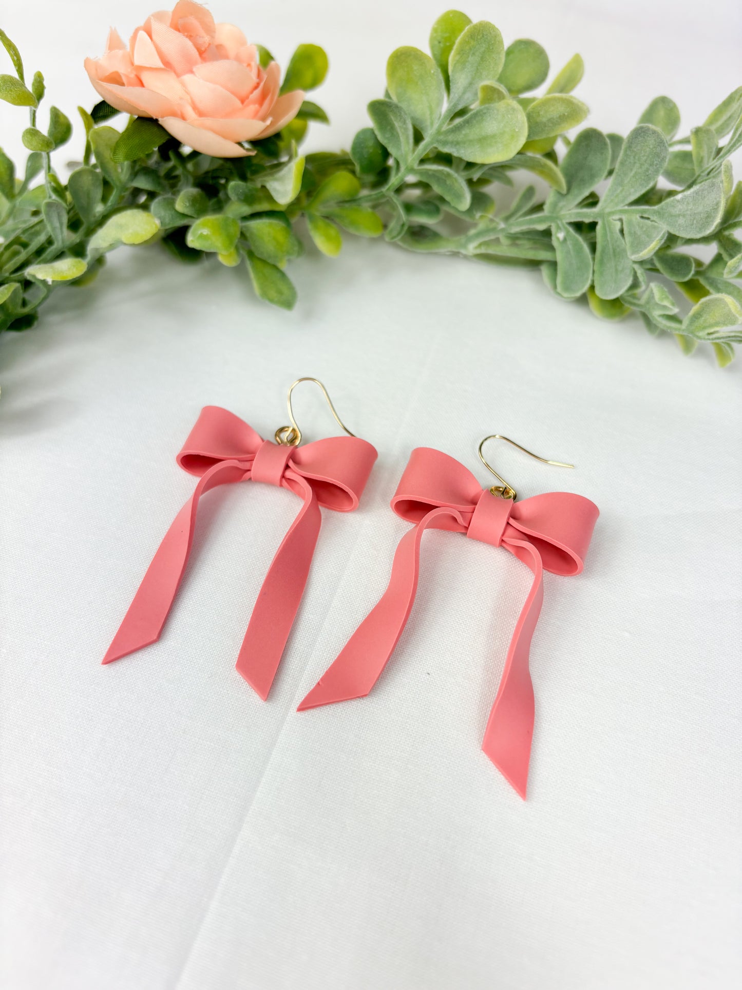 Blush bow dangles